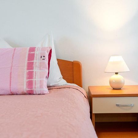 Apartmani Pataca Водице Екстер'єр фото