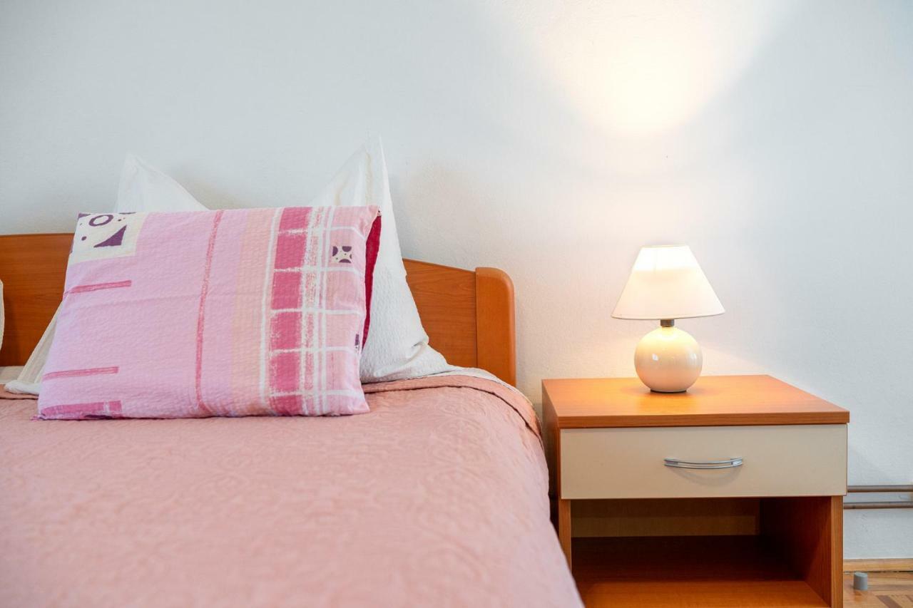 Apartmani Pataca Водице Екстер'єр фото