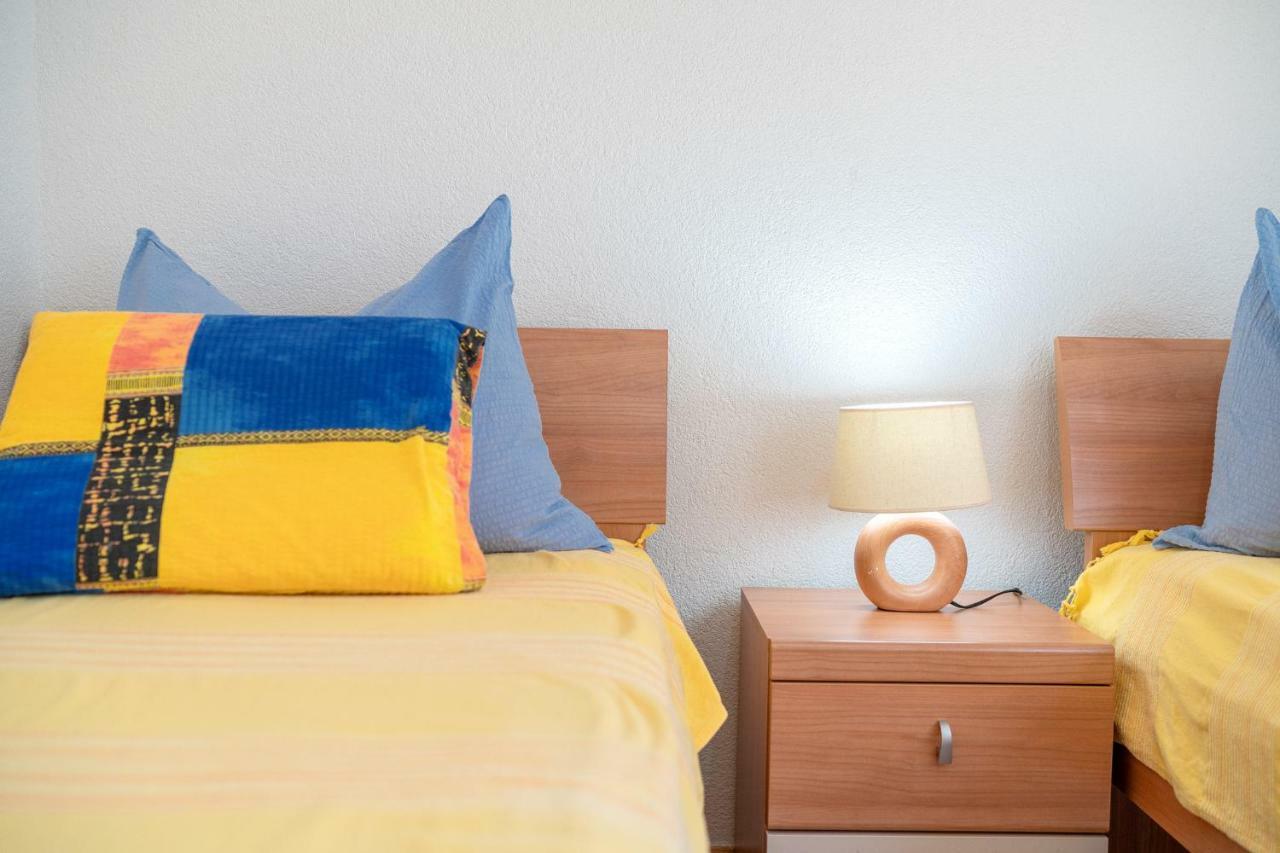 Apartmani Pataca Водице Екстер'єр фото