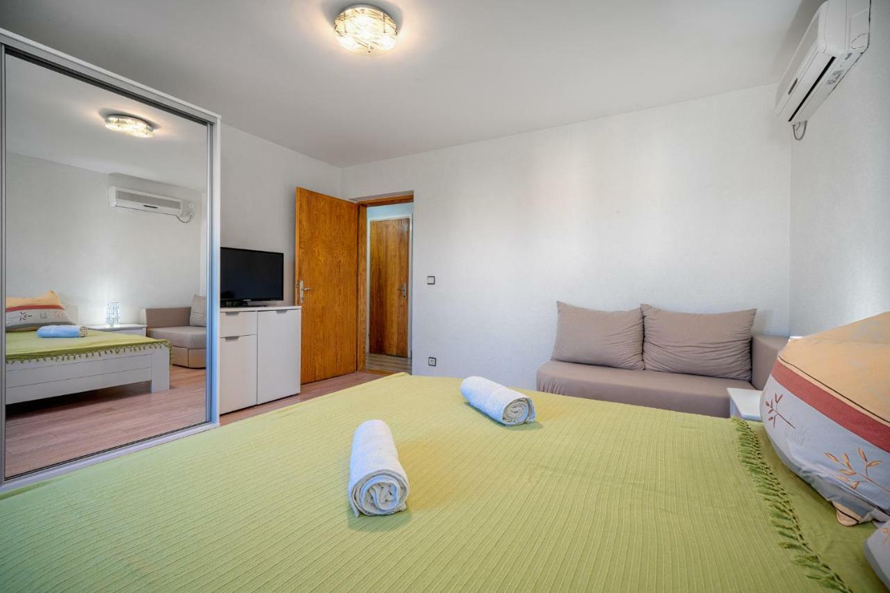 Apartmani Pataca Водице Екстер'єр фото