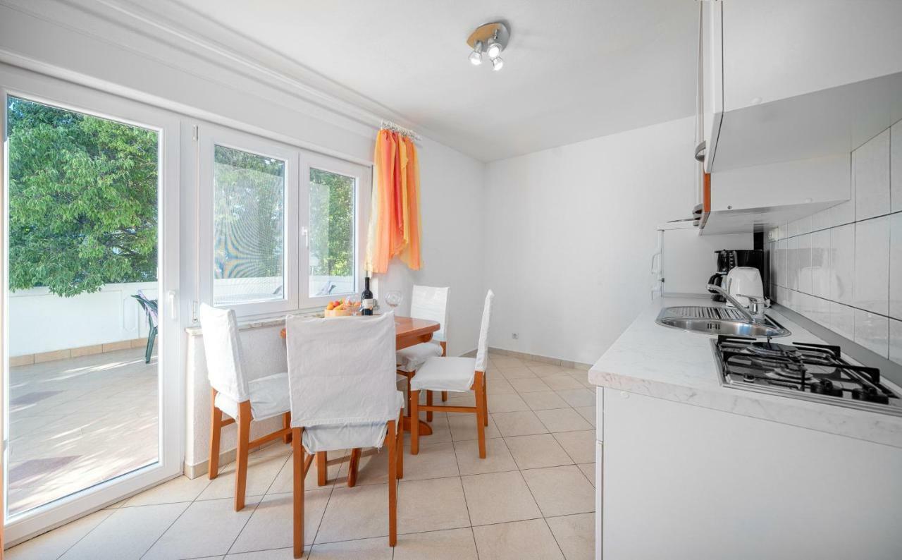 Apartmani Pataca Водице Екстер'єр фото
